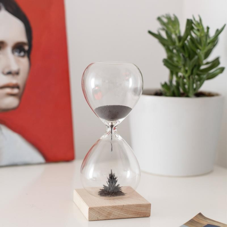 KIKKERLAND -  Magnetic Hourglass Μαγνητική Κλεψύδρα  ST05